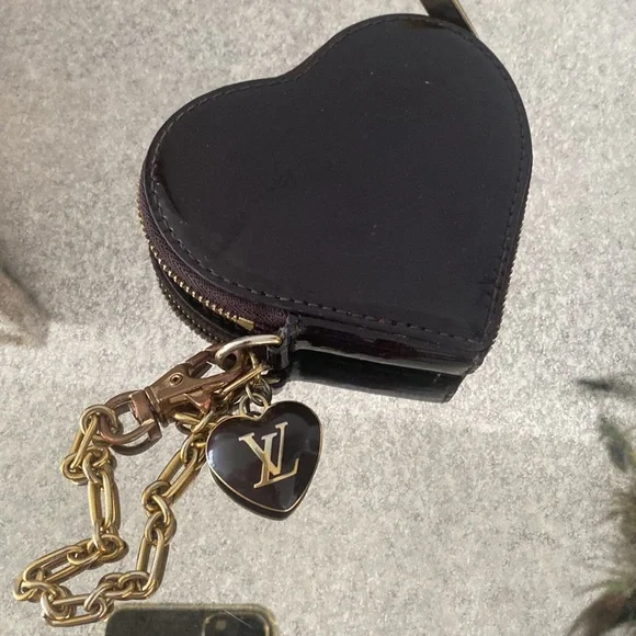 Louis Vuitton heart key chain change purse